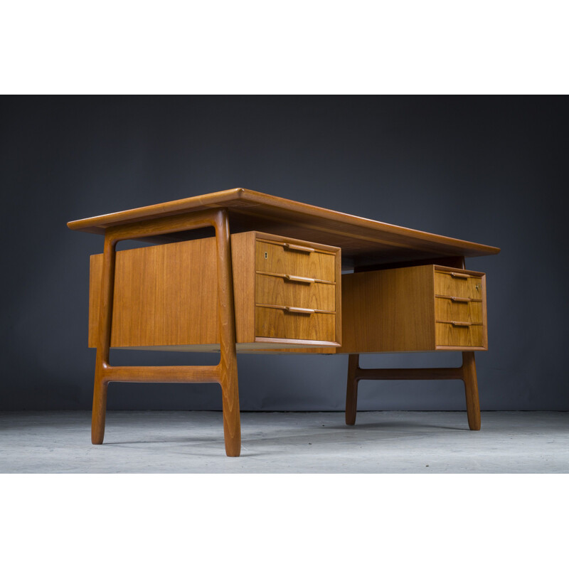 Bureau vintage en teck 75 par Omann Jun, 1960