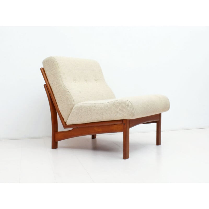 Danish Glostrup Møbelfabrik "Vario" armchair in cream wool - 1960s