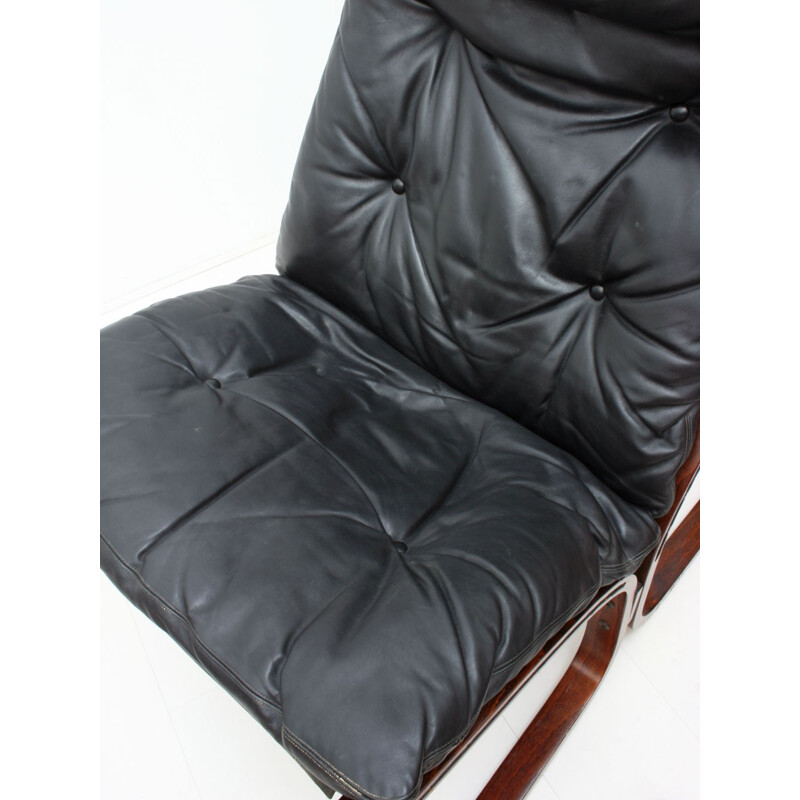 Westnofa "Siesta" armchair with its ottoman in plywood and leather, Ingmar RELLING - 1960s