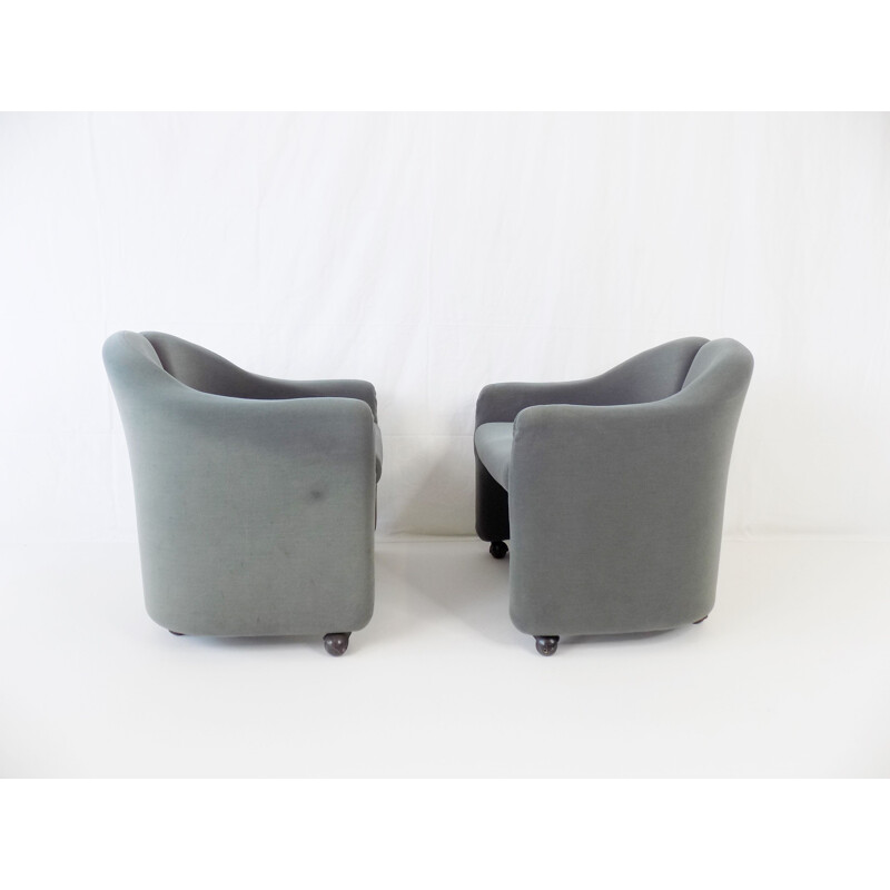 Pair of vintage Tecno Ps142 velvet armchairs by Eugenio Gerli