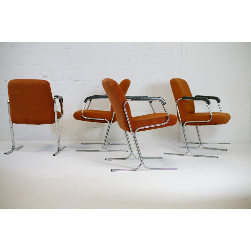 Conjunto de 4 sillones vintage de color naranja, 1970