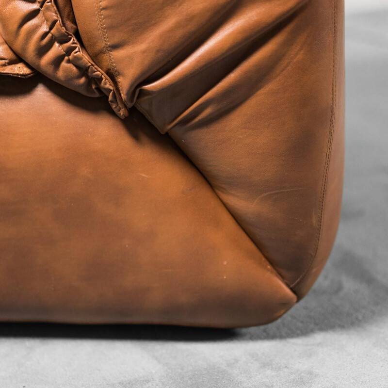 Vintage 3 seater sofa in brown leather and wooden, 1970s