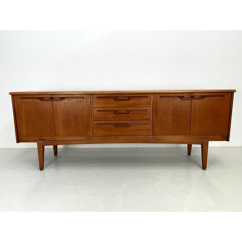 Aparador vintage de madera Jentique, 1960