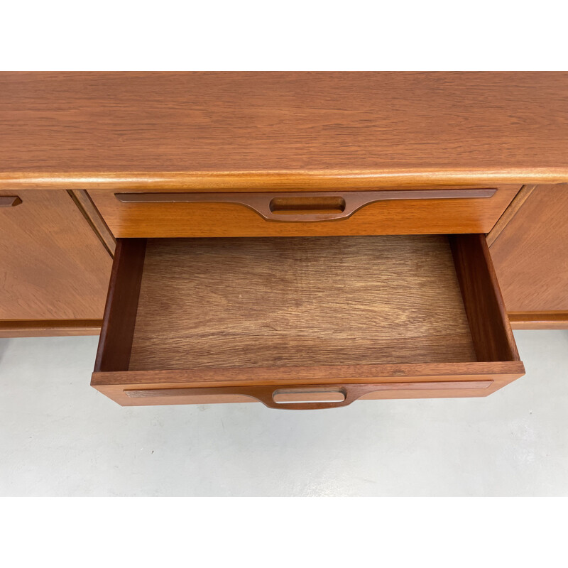 Aparador vintage de madera Jentique, 1960