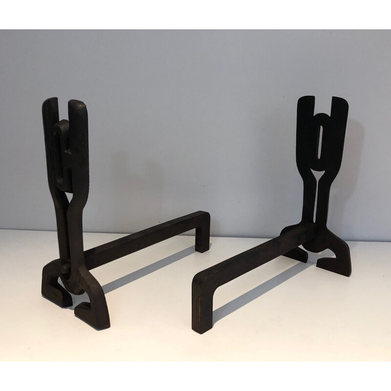 Pair of vintage modernist andirons in cast iron and wrought iron, France 1970