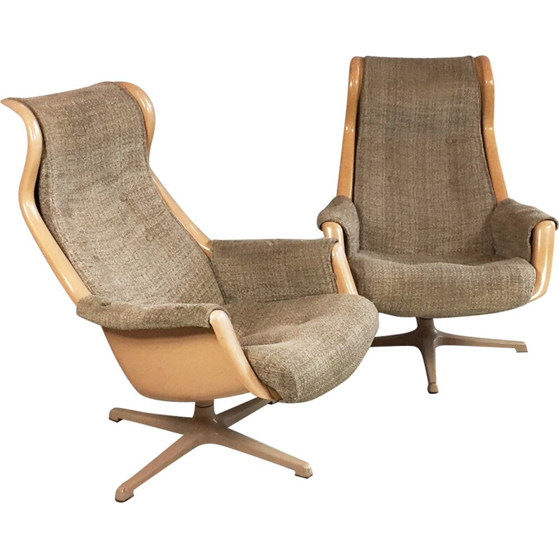 Pair of DUX "Galaxy" armchairs in beige fabric, Alf SVENSSON & Ingvar SANDSTORM - 1960s