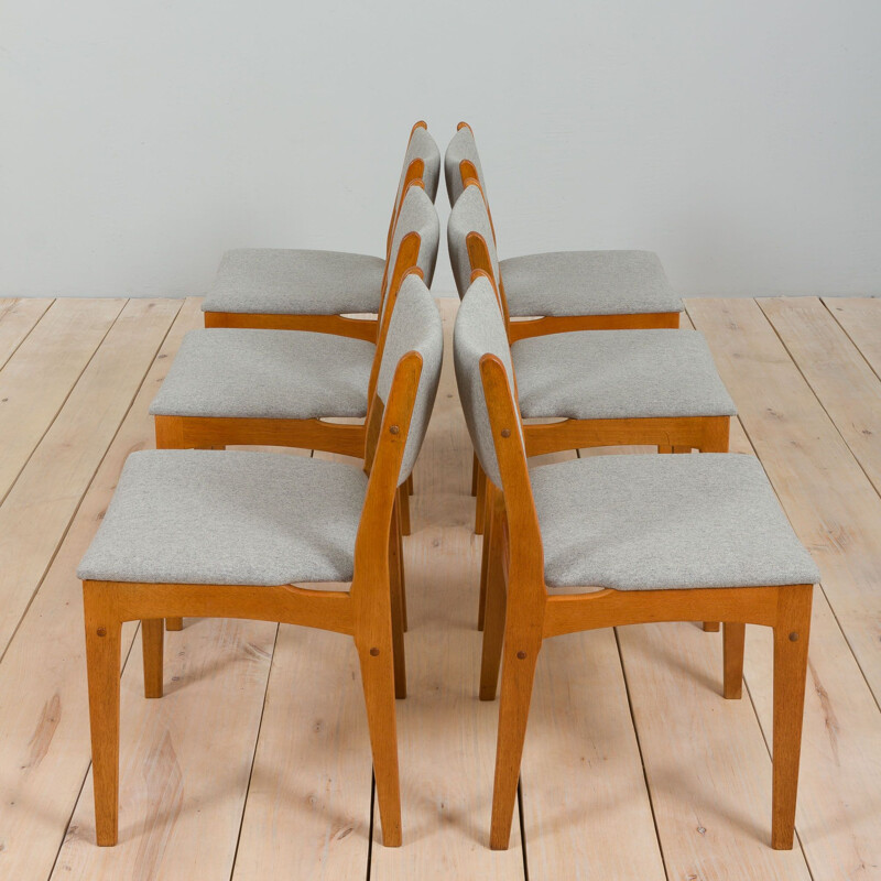 Set of 6 vintage oakwood dining chairs by Johannes Andersen for Uldum Mobelfabrik, Denmark 1960s