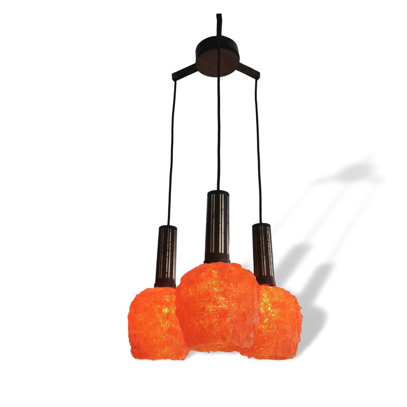 Vintage Italian "spanhetti" hanging lamp in orange lucite, 1960