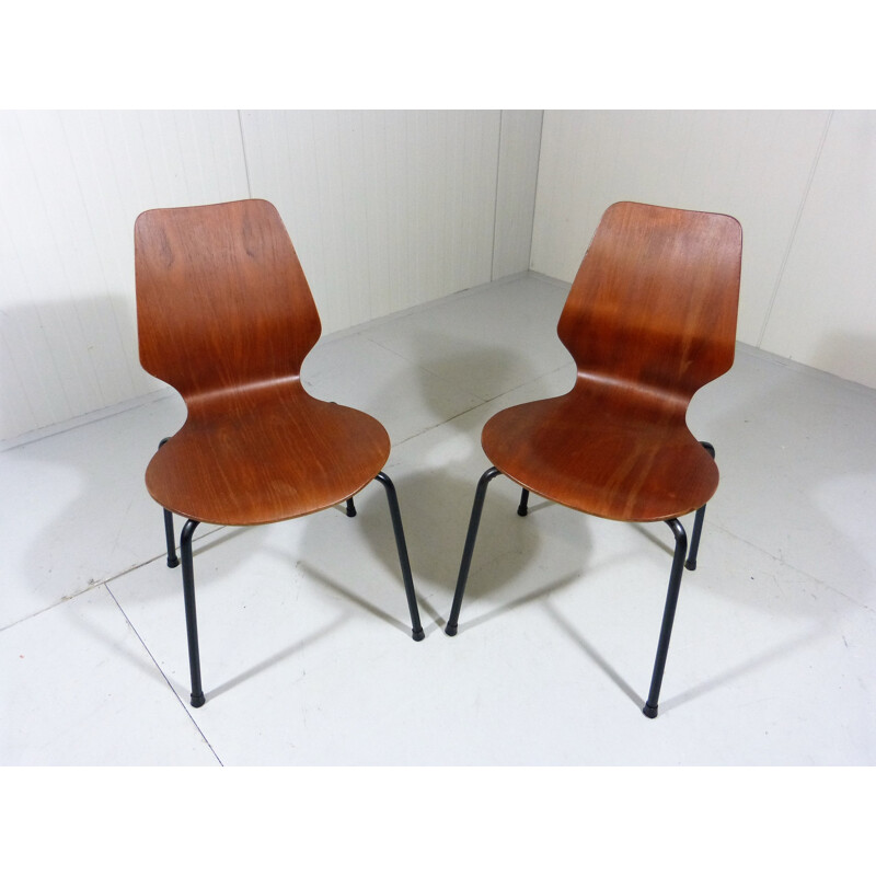 Set of 8 Danish stakable teak plywood chairs - 1950s