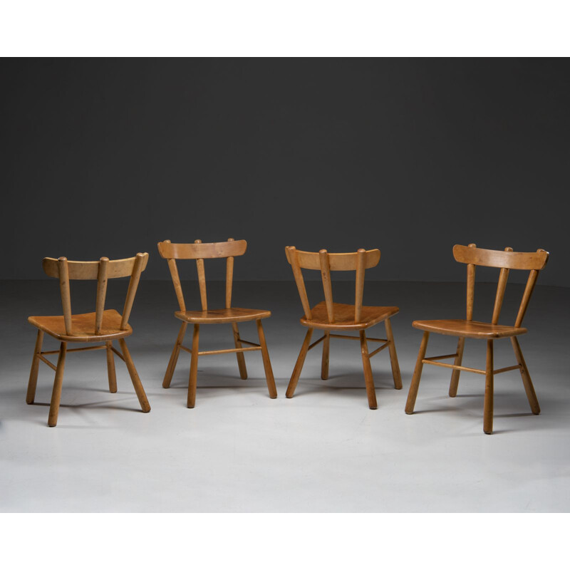 Set of 4 vintage solid beechwood "Windsor" chairs, Sweden 1940