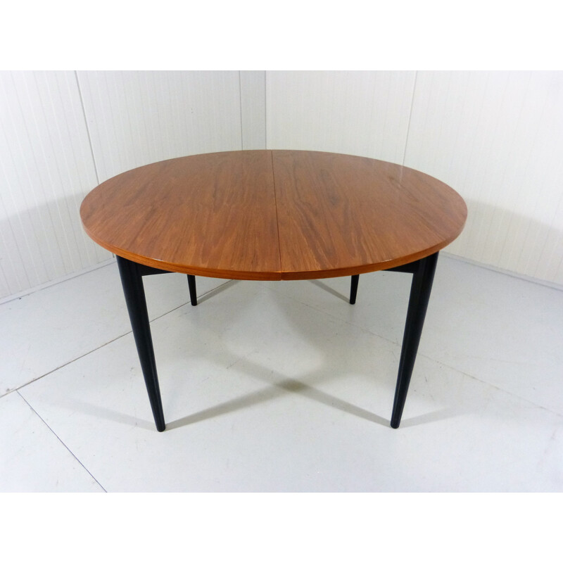 Asko extensible dining table in teak, Ilmari TAPIOVAARA - 1950s