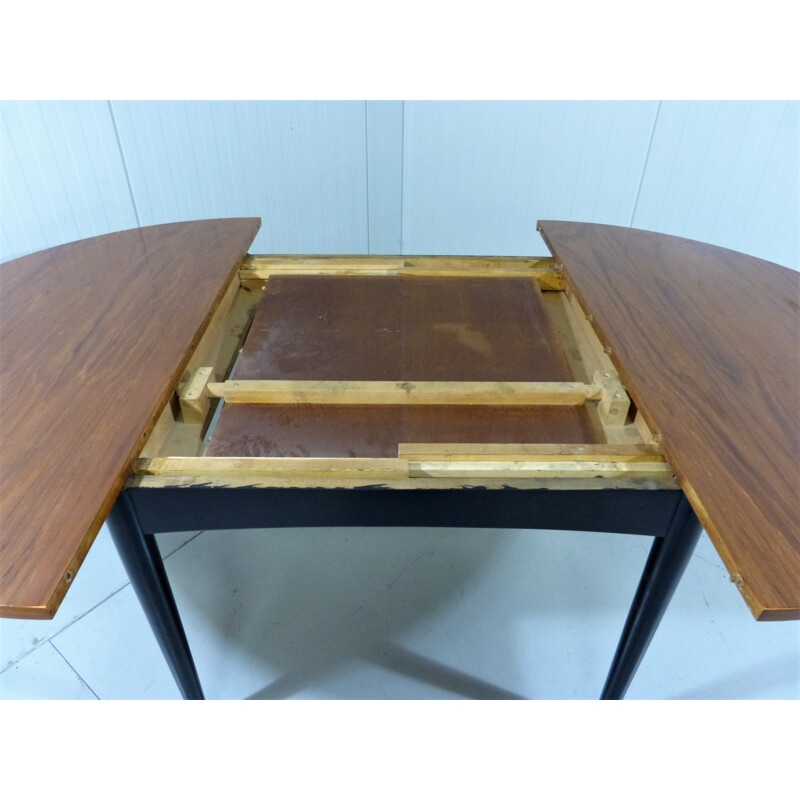 Asko extensible dining table in teak, Ilmari TAPIOVAARA - 1950s