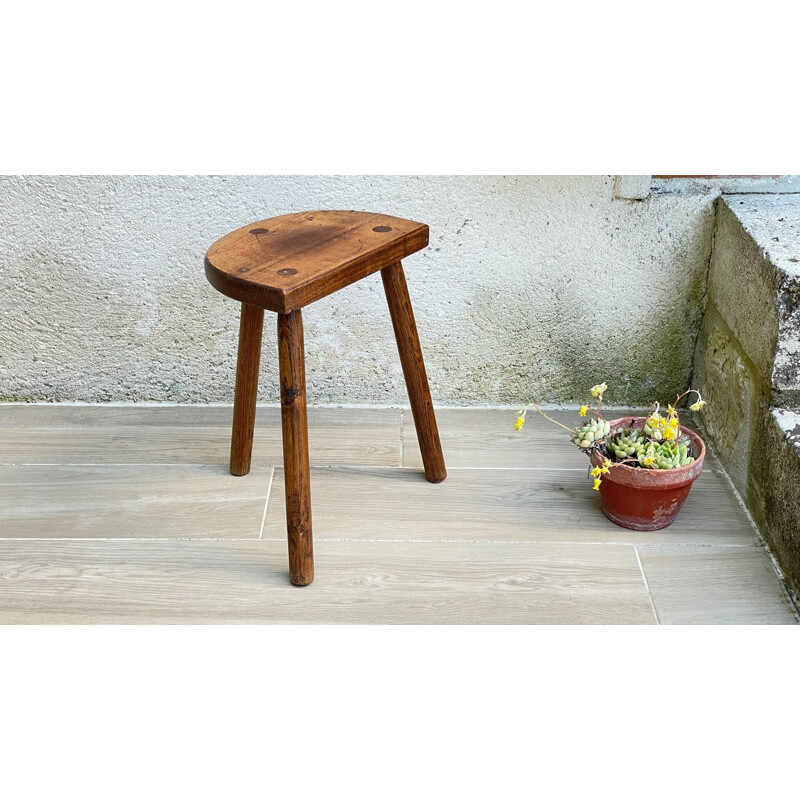 Vintage tripod stool in solid oakwood