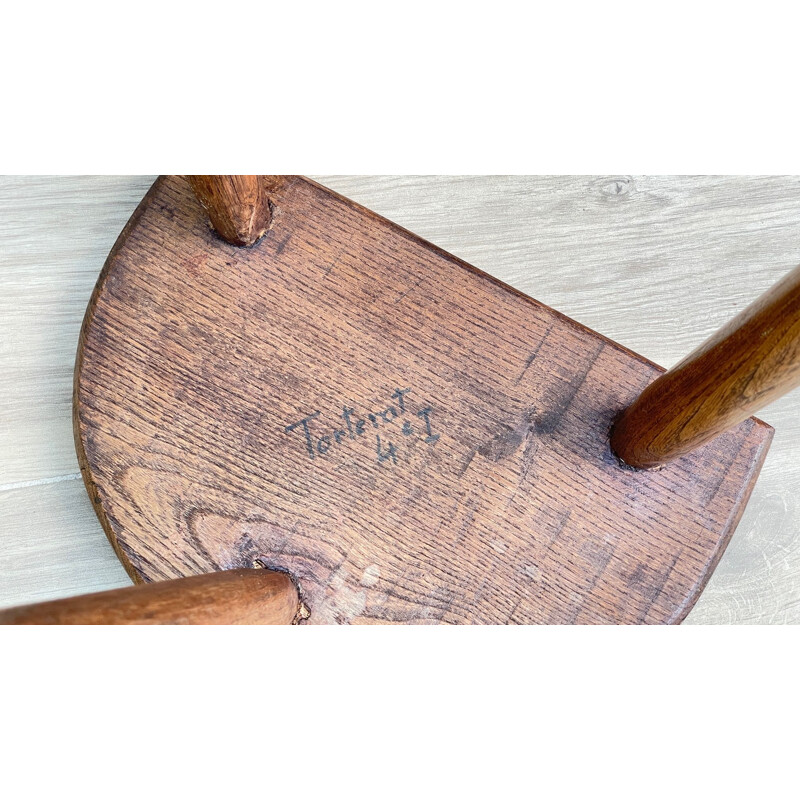 Vintage tripod stool in solid oakwood