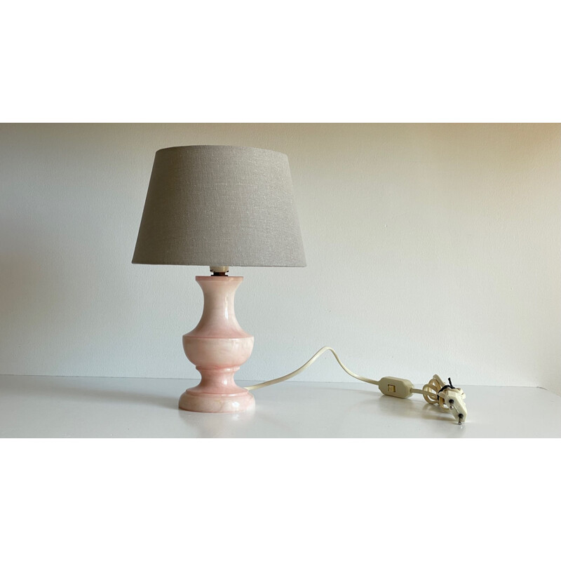 Lampe vintage à pieds en pierre d'Albatre rose