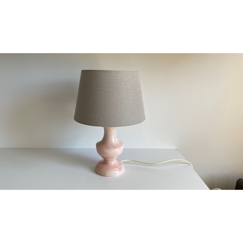 Vintage lamp with feet in pink alabaster stone