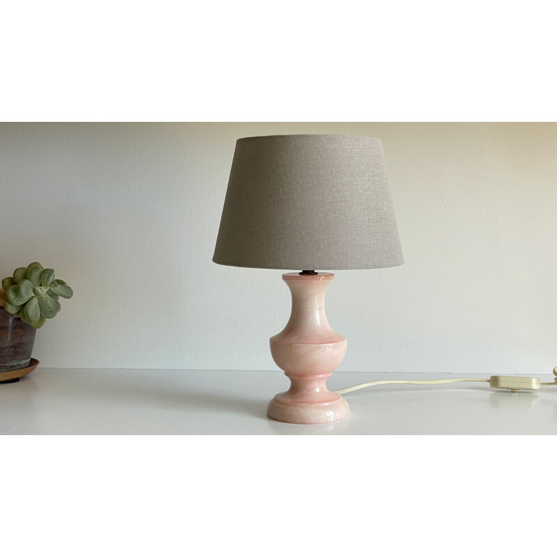 Lampe vintage à pieds en pierre d'Albatre rose