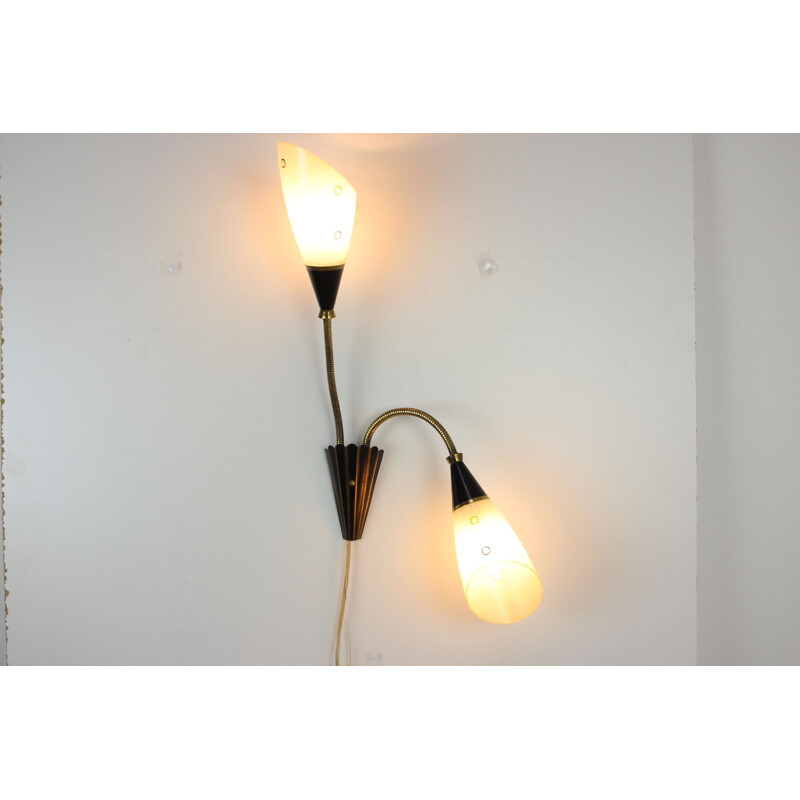 Vintage wall lamp in glass and brass, Czechoslovakia 1960