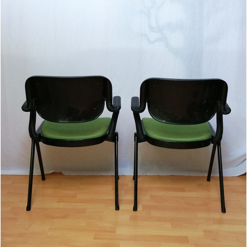 Pair of vintage green armchairs Vertebra models by Giancarlo Piretti for Castelli, 1976