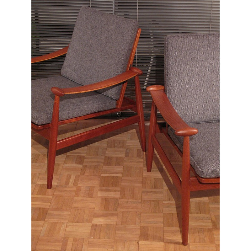 Paire de fauteuils "Model 133" en teck, Finn JUHL - 1950