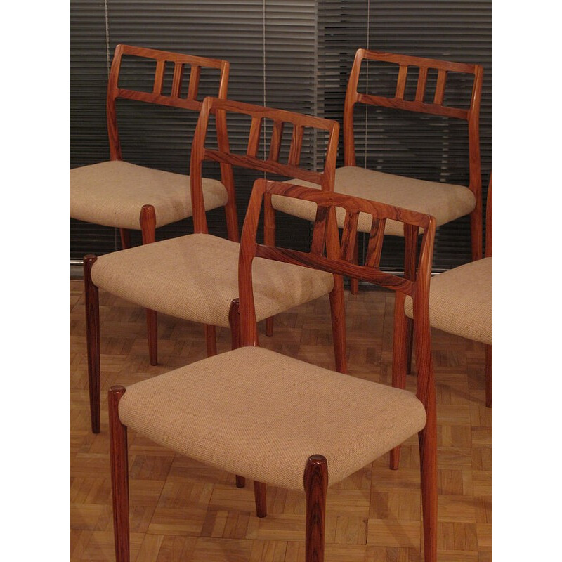 Set of 6 dining chairs in rosewood and tweed, Niels O. MOLLER - 1960s