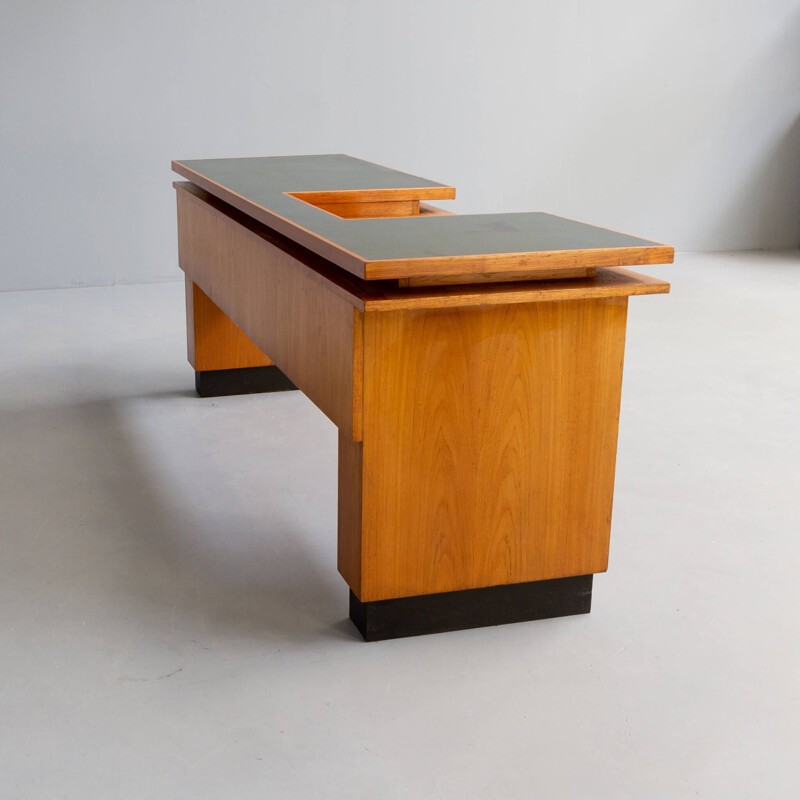 Vintage eikenhouten bureau van Gebr Verhouden voor Philips, 1960