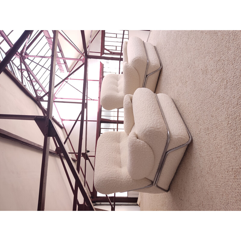 Pair of vintage Pop Italian armchairs in white curly, 1970