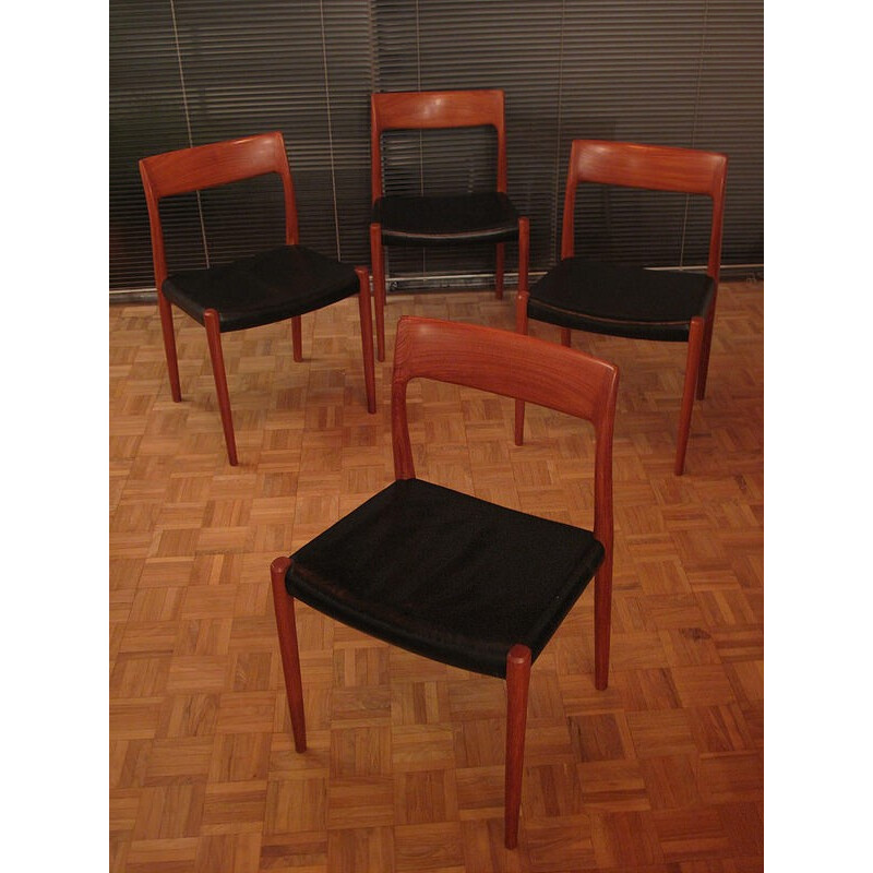 Set of 4 teak and leather chairs, Niels MOLLER - 1950s