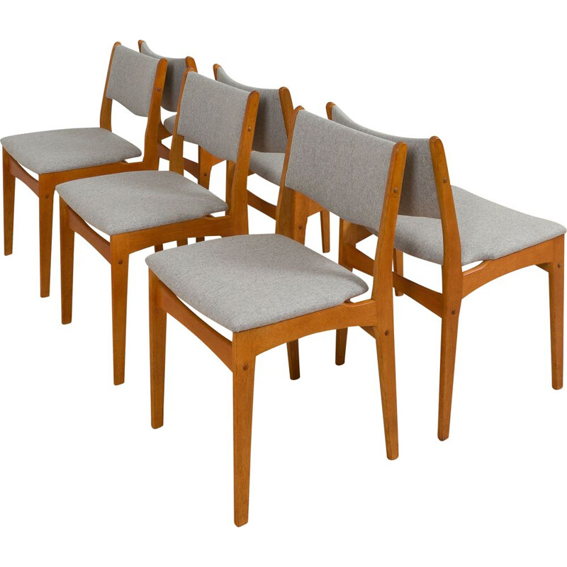 Set of 6 vintage oakwood dining chairs by Johannes Andersen for Uldum Mobelfabrik, Denmark 1960s