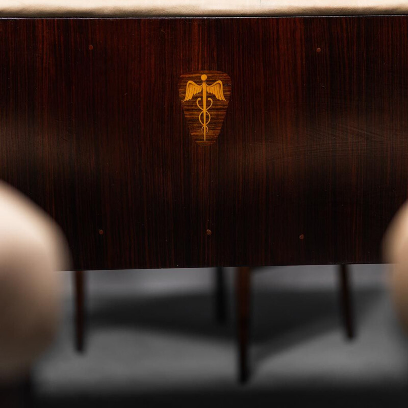 Vintage desk in wood and beige leather with three chairs by Vittorio Dassi, 1950s