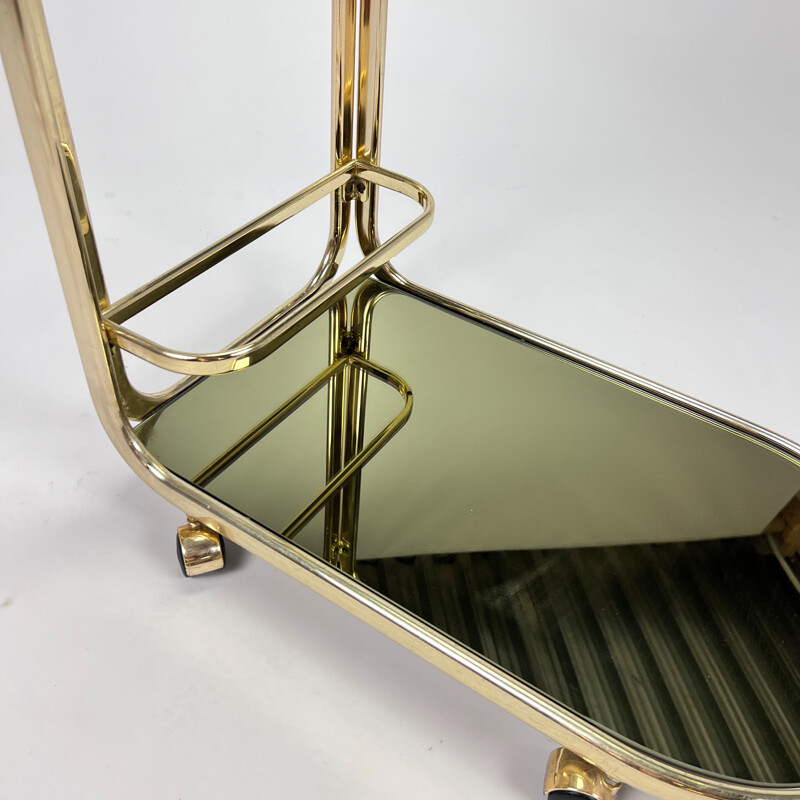 Vintage Hollywood Regency bar cart in brass and smoked glass, 1970