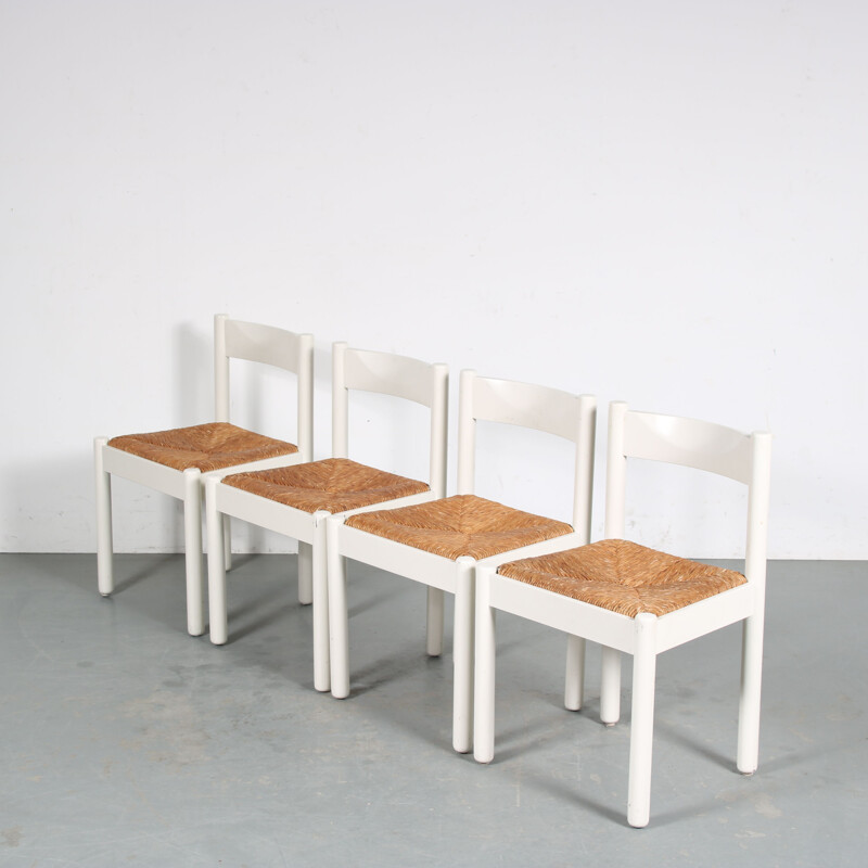 Conjunto de 4 cadeiras de madeira vintage pintadas de branco, França 1960