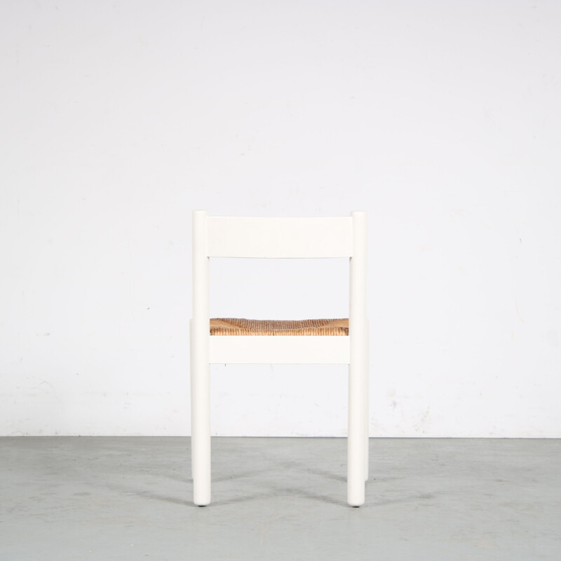 Conjunto de 4 cadeiras de madeira vintage pintadas de branco, França 1960