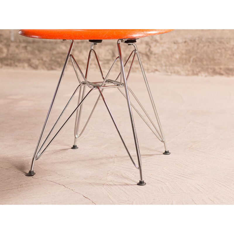 Vintage Dsr chair by Charles & Ray Eames for Vitra