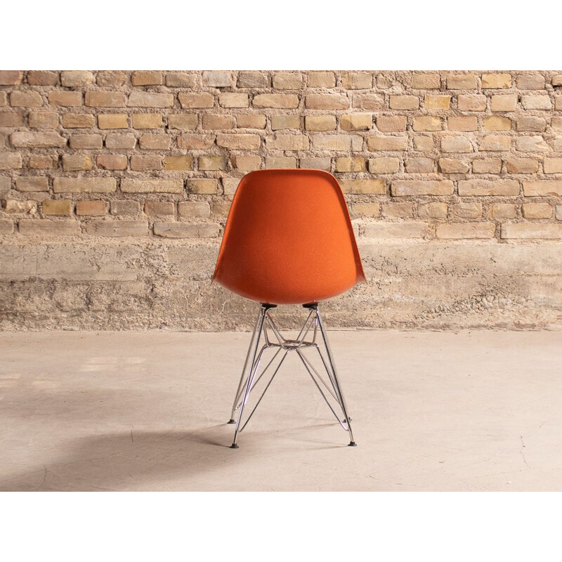 Vintage Dsr chair by Charles & Ray Eames for Vitra