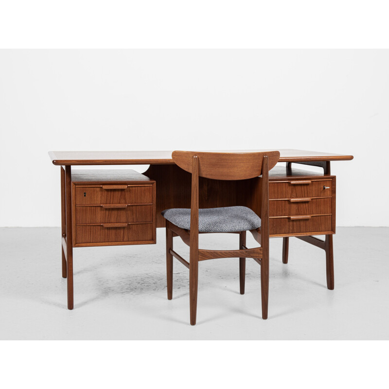 Mid century Danish model 75 desk in teak by Omann Jun, 1960s