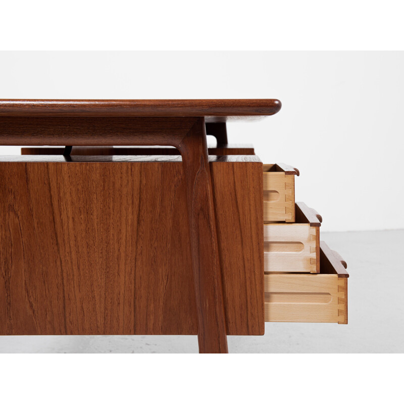 Mid century Danish model 75 desk in teak by Omann Jun, 1960s