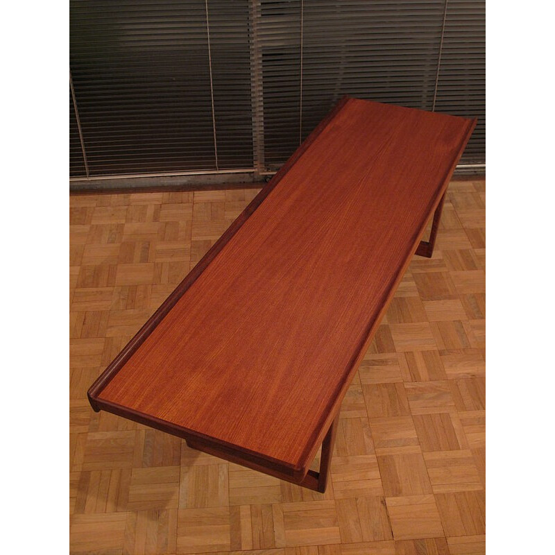 Table basse longue et rectangulaire, Peter Lovig NIELSEN - 1960