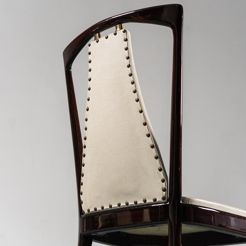 Ensemble de 8 chaises vintage en bois et en cuir par Osvaldo Borsani, 1950