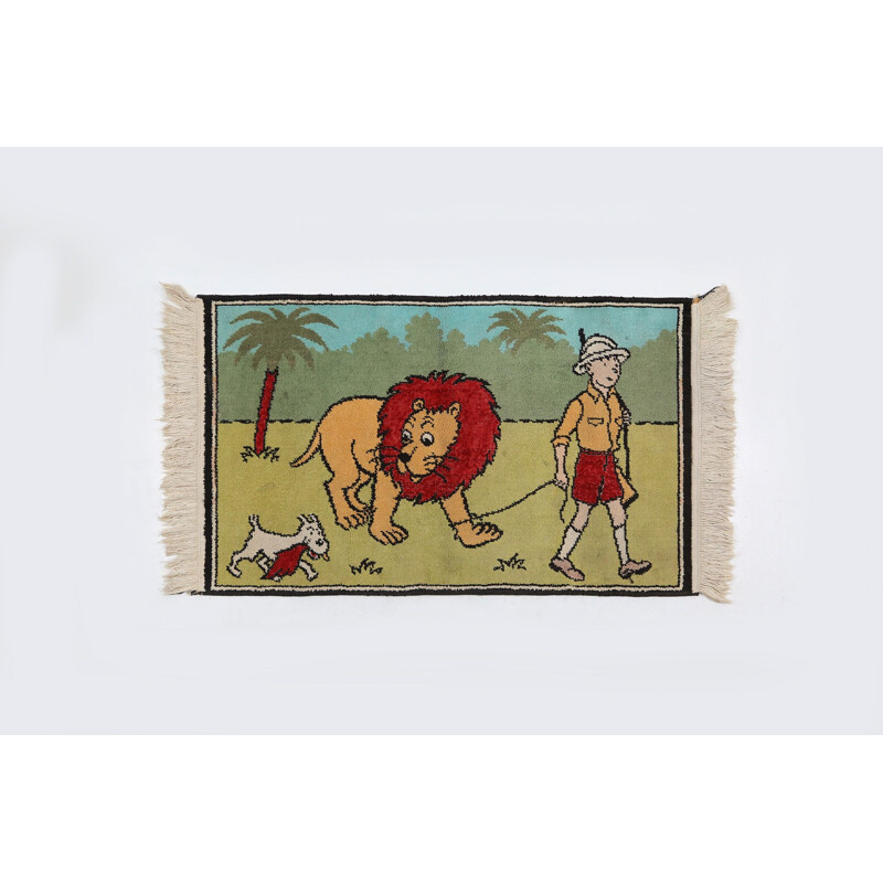 Vintage rug of Tintin in africa