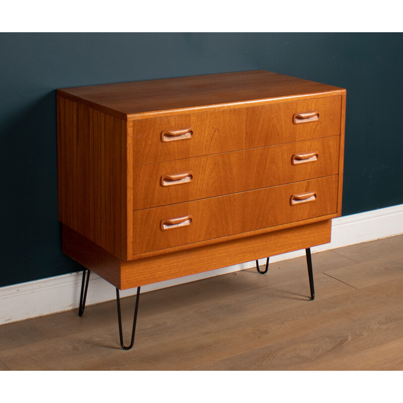Vintage teak chest of drawers on hairpin legs by G Plan Fresco, England 1960