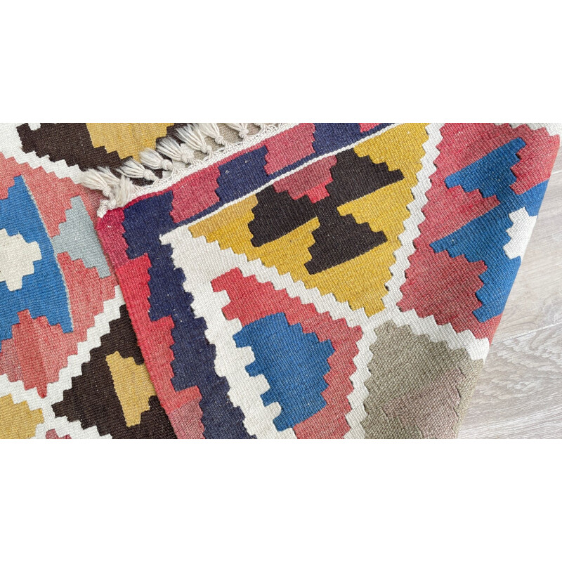 Tapis Kilim vintage en pure laine