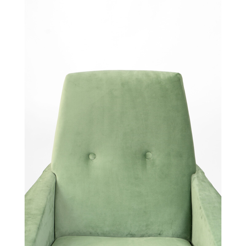 Sillón vintage de terciopelo verde de Guy Besnard, Francia 1950