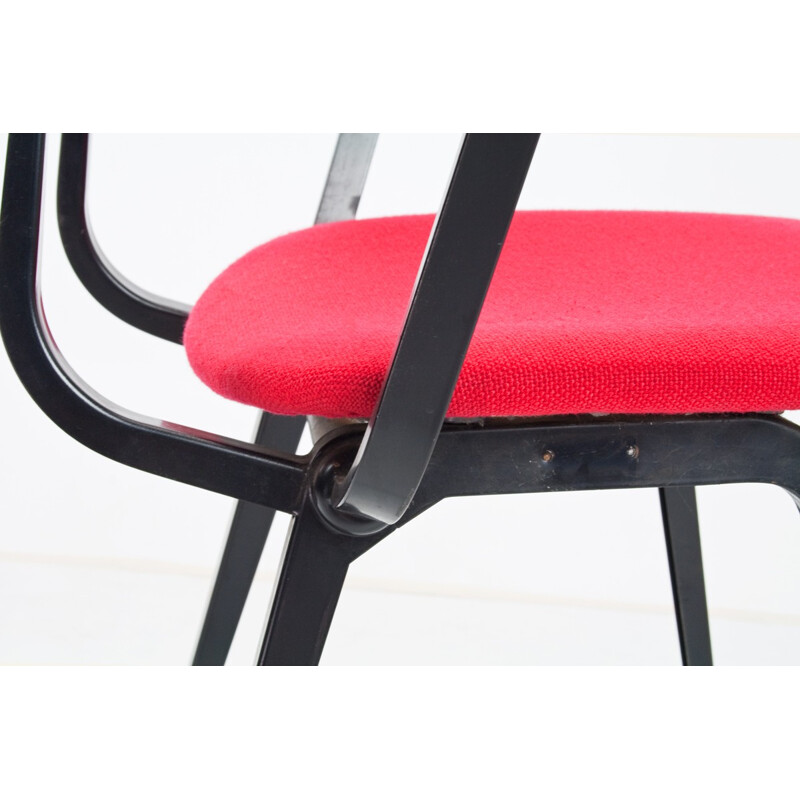 Pair of Ahrend de Cirkel "Revolt" chairs, Friso KRAMER - 1960s