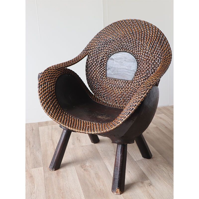 Vintage armchair in carved wood and rattan, 1960