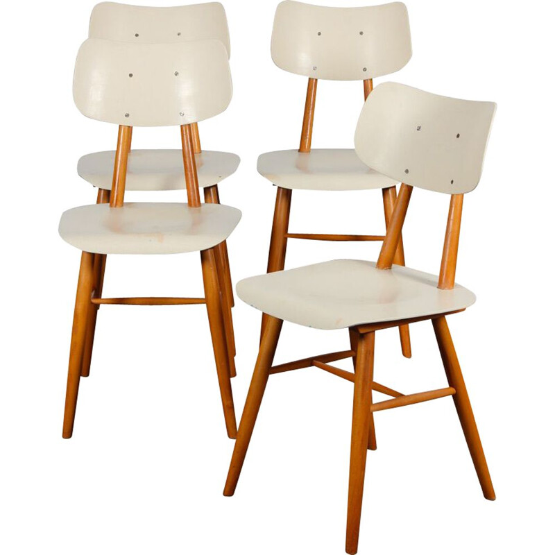 Set van 4 vintage houten stoelen van Ton, 1960