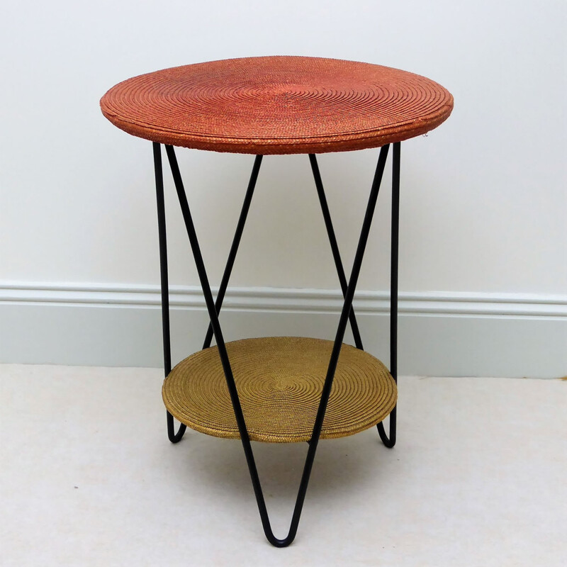 Mid century circular side table in straw and metal - 1950s