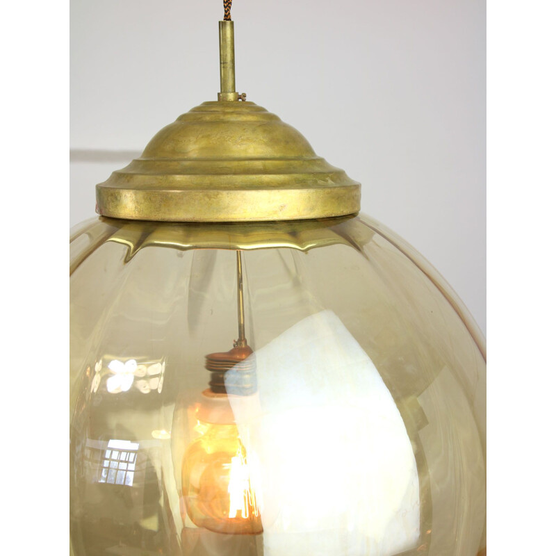Lampada a sospensione vintage in vetro e ottone giallo