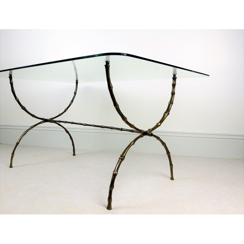 Table basse vintage Maison Bagues en verre et bronze - 1960