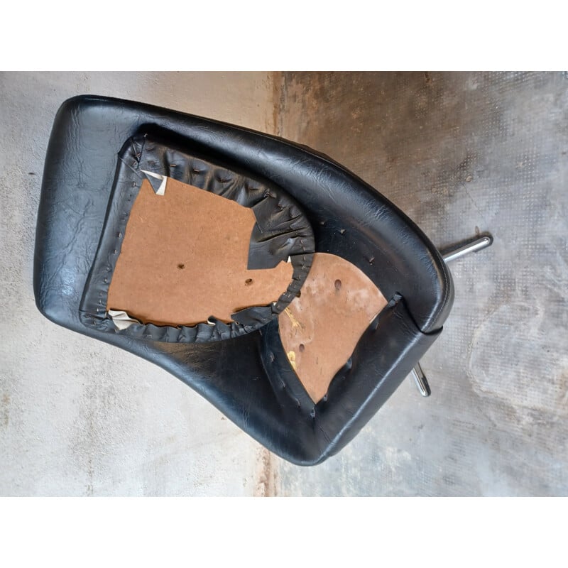 Vintage swivel chair in black, 1970s